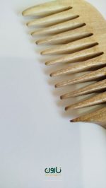شانه چوبی دستاز دندانه درشت برای موهای فر