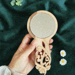 آینه دستی چوبی